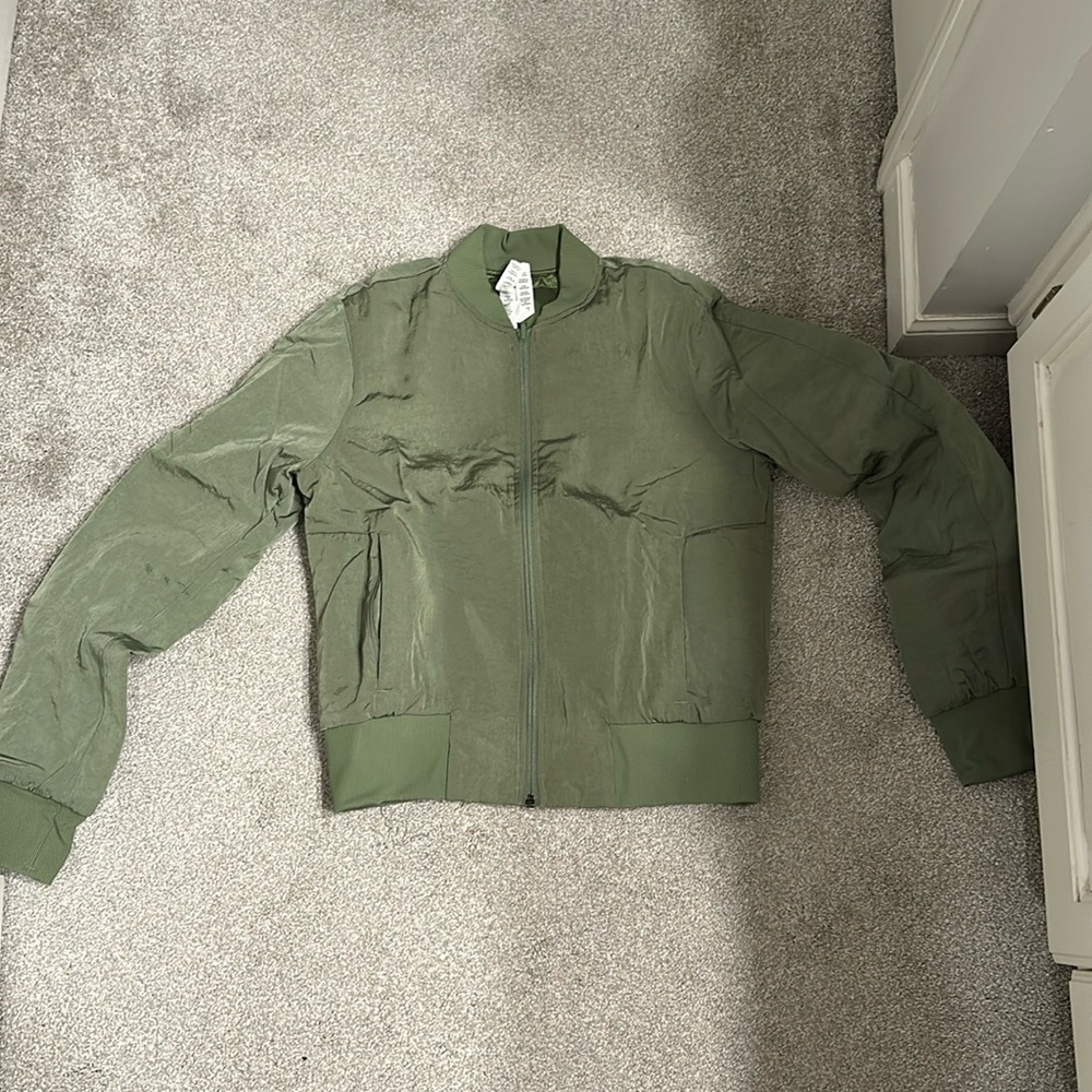 lululemon jacket